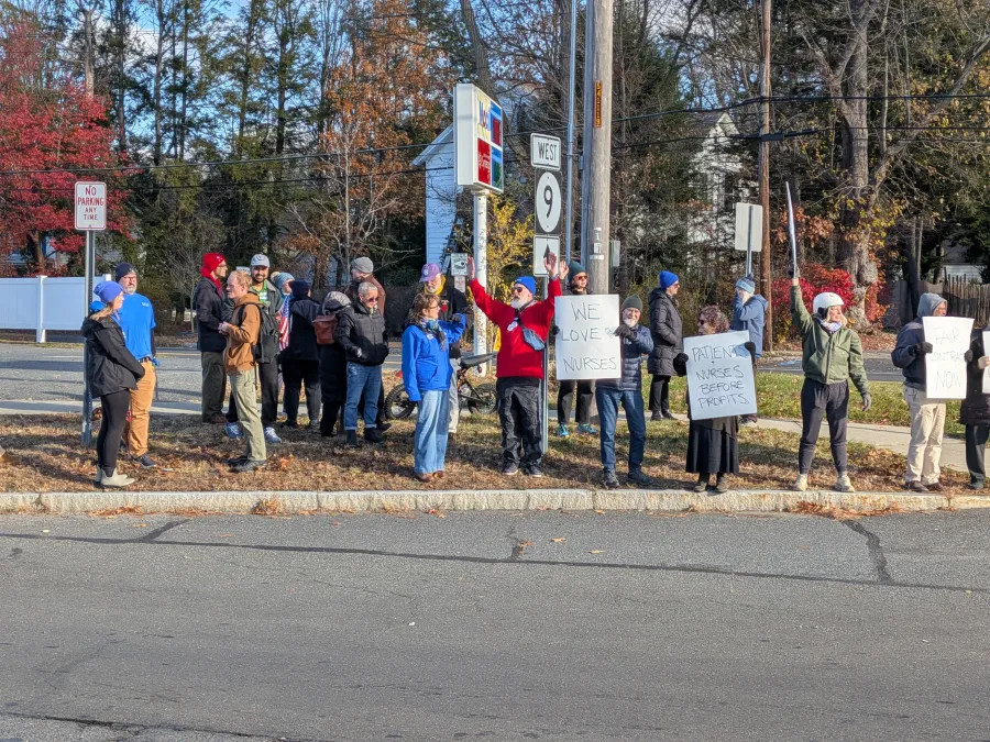 Community Members Rally in Support of Nurses Across from Cooley Dickinson Hospital on 11/14/25