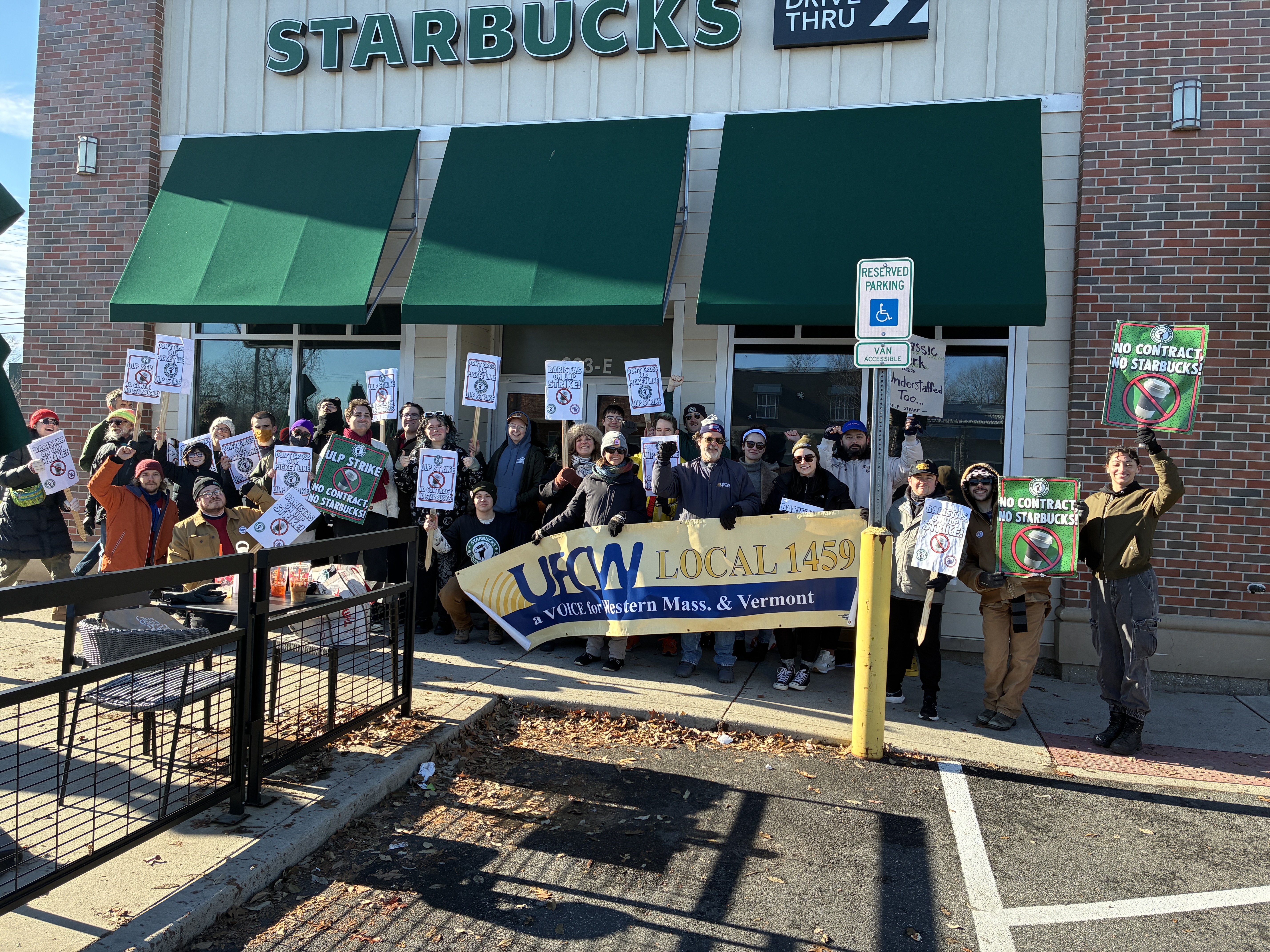 Starbucks workers go on Strike in Northampton